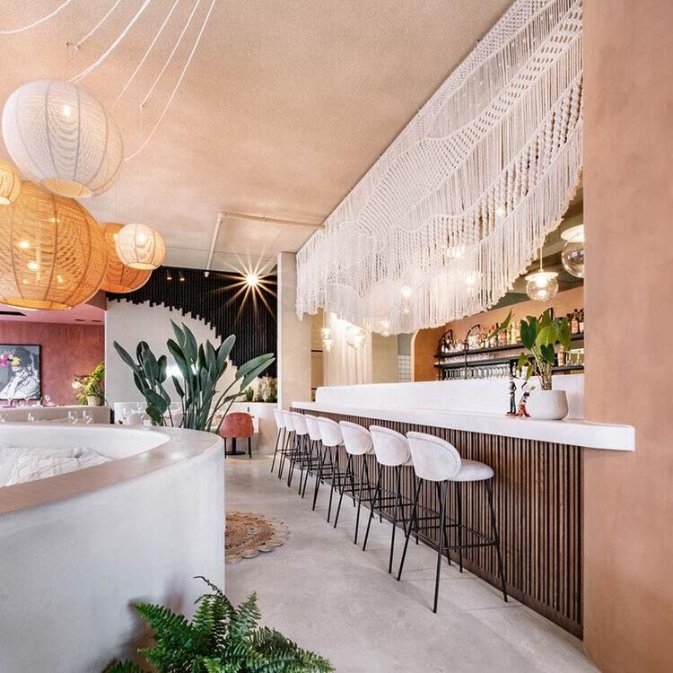 Restaurante Blanco knokke (Bélgica): Peça em Macramé e Tela Bordada 4
