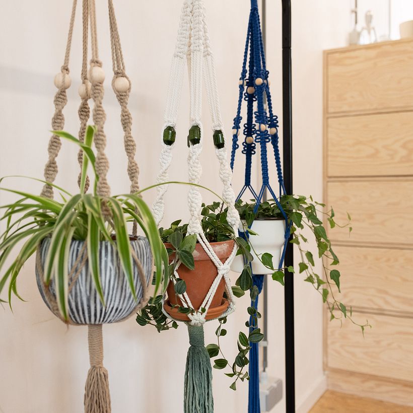 Macramé Plant hanging 2