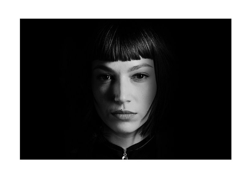 Retrato a la  actriz Ursula Corberó para la primera temporada de la serie La Casa de Papel. ©Jeosm