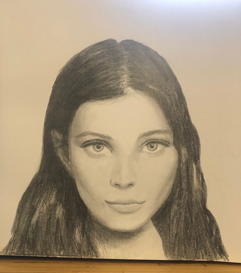 Mi Proyecto del curso: Retrato realista con lápiz de grafito 2
