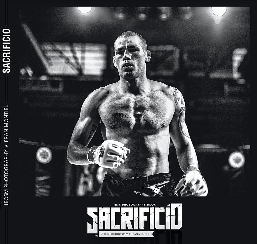 Portada libro Sacrificio con el luchador Abner Lloveras ©Jeosm