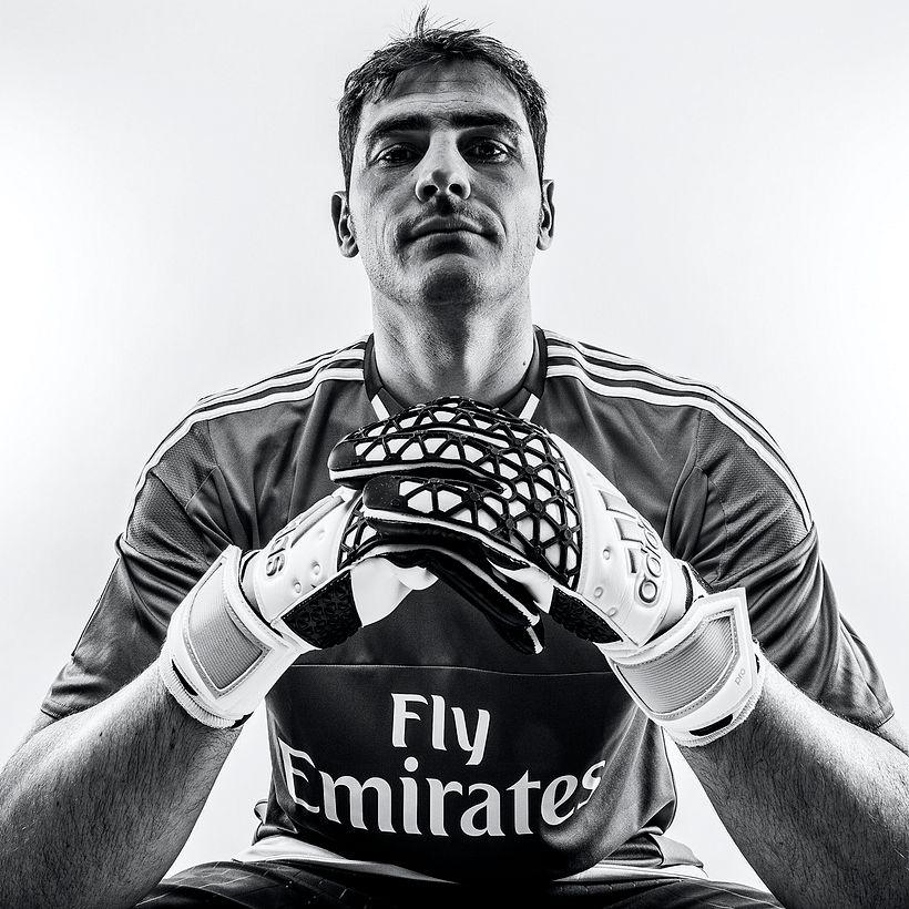 Retrato al Futbolista Iker Casillas. ©Jeosm