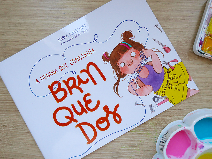 LIVRO • A menina que construía brinquedos -1