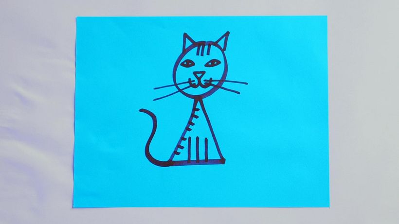 Um círculo e um triângulo podem construir um gato...