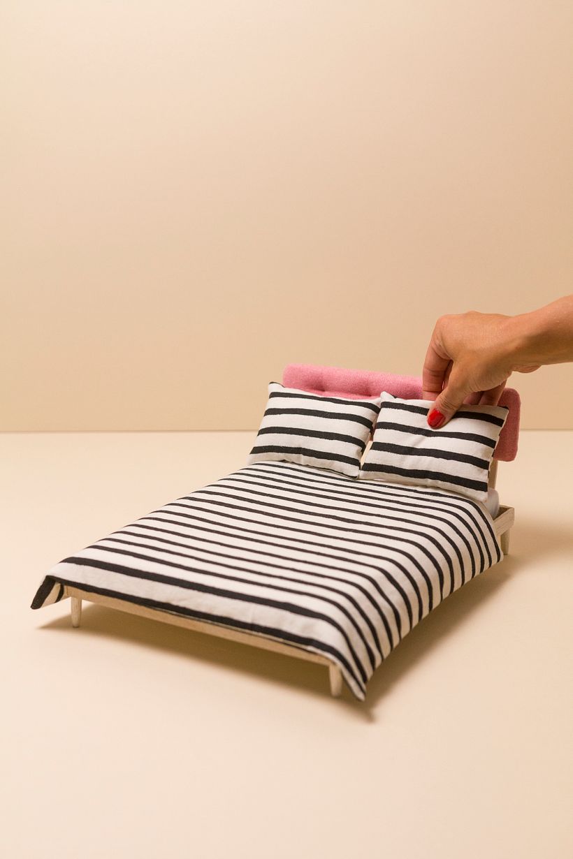 Scale furniture models 0