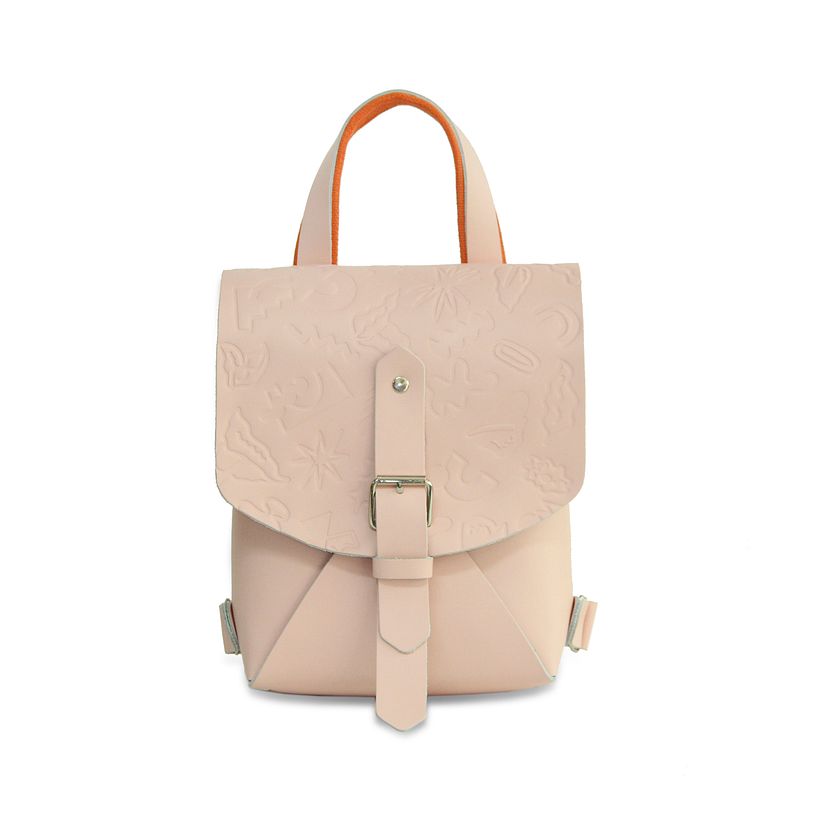 Mochilas Estampadas con Bajo Relieve 6