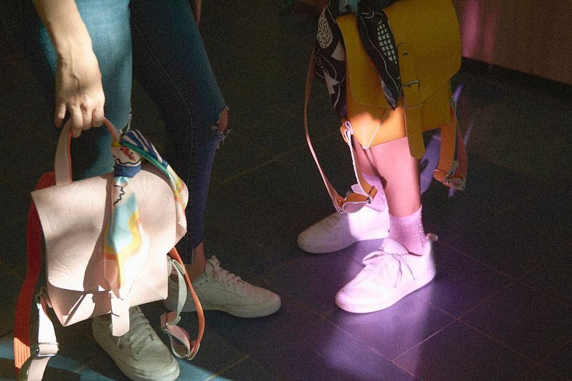 Mochilas Estampadas con Bajo Relieve 2