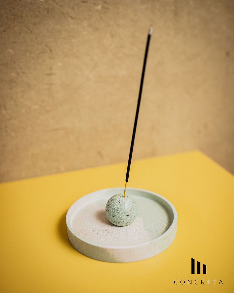 Porta Incienso Marmoleado blanco y verde.