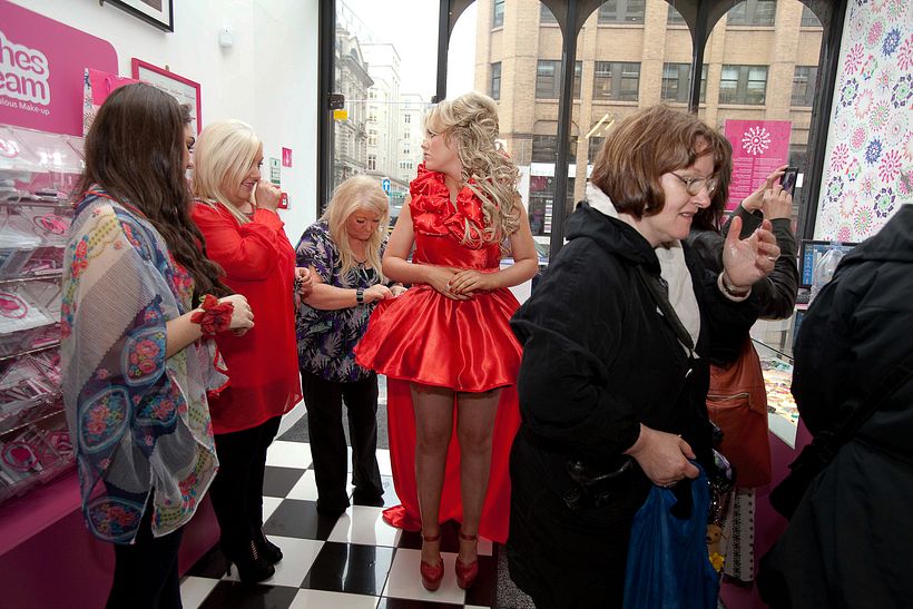 Glamour in the Blood 5