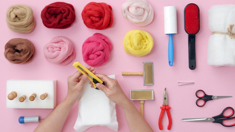 Materiales básicos para hacer needle felting 17