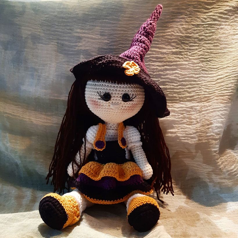 Brujita de Halloween