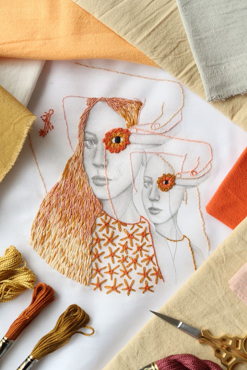 Retrato terminado, estampado en la tela con papel transfer e intervenido con puntadas de bordado
