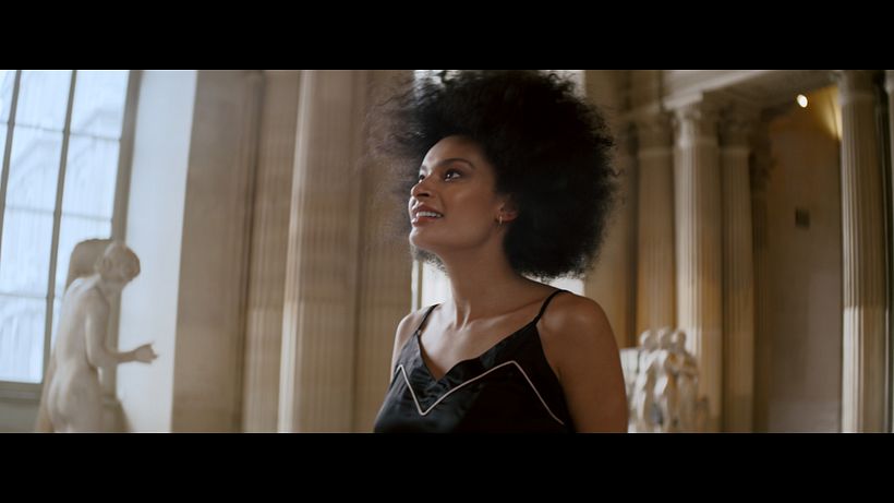 Airbnb presents: A night at the Louvre 11