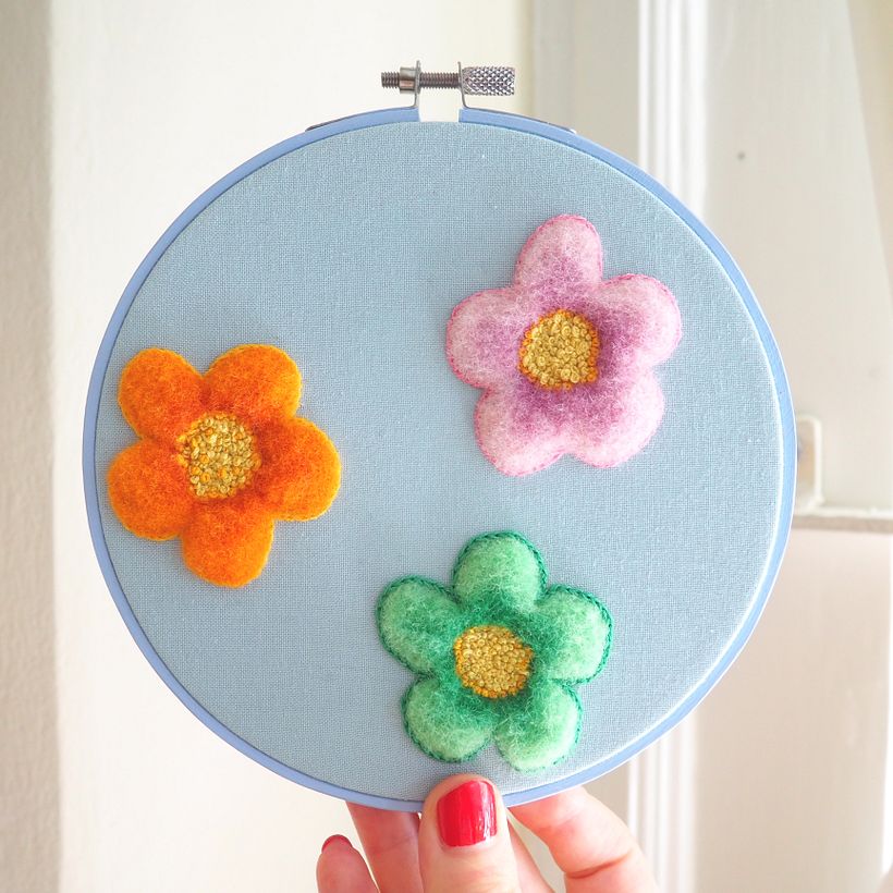 Needle Felted Daisies 7
