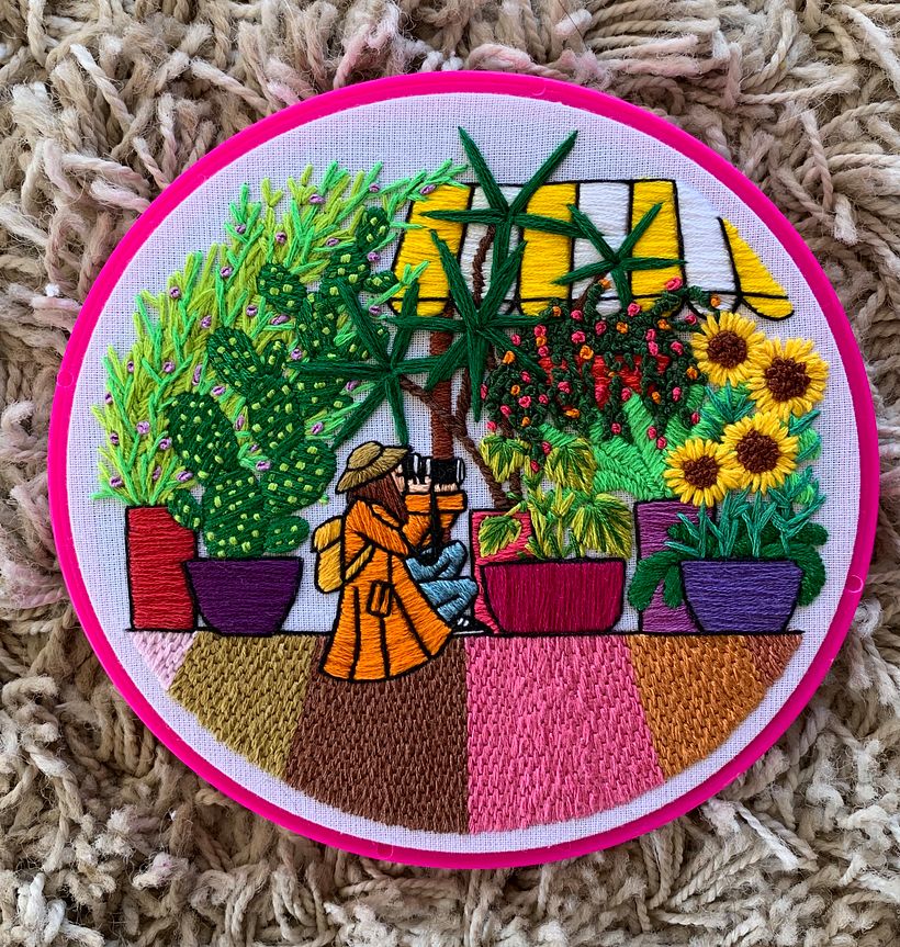 Photographer in nature  0