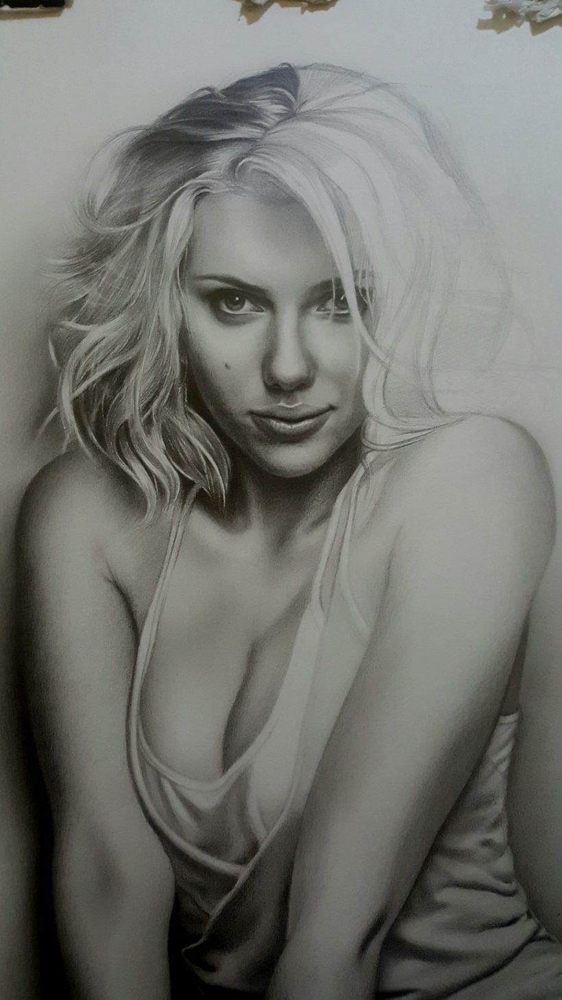 Mi Proyecto del curso: Retrato realista con lápiz de grafito 2