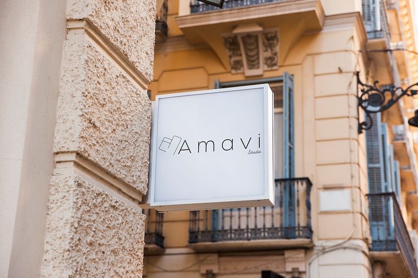 Mi Proyecto del curso: Diseño de logos: del concepto a la presentación es sobre AMAVI 2
