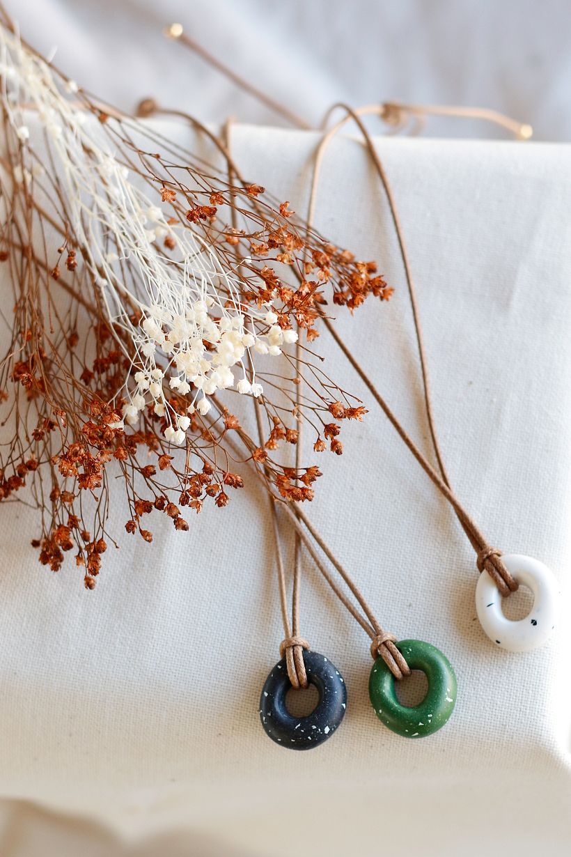 Acrylic resin jewelry 3