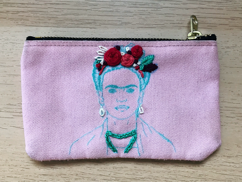 Bordando a Frida Kahlo 0
