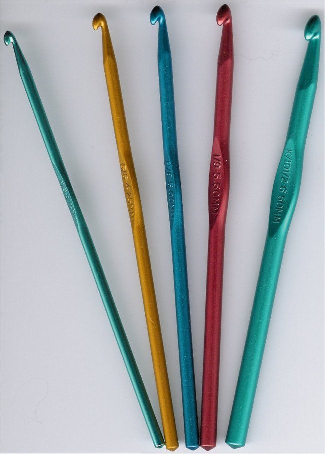 Aluminum crochet hooks. Photo: pschemp