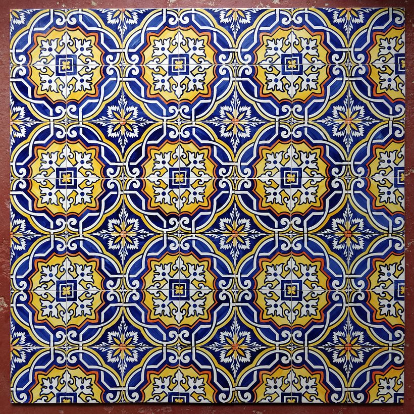 Hand painted traditional Portuguese tiles - Moreira 257 1