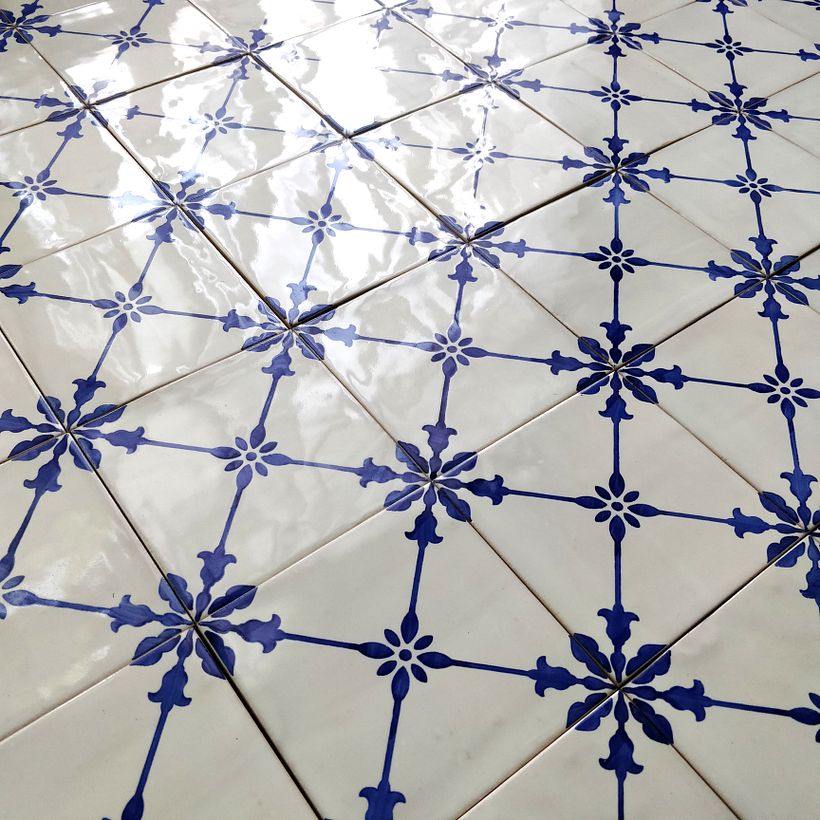Hand painted traditional Portuguese tiles - Padre Luis Cabral 890 0