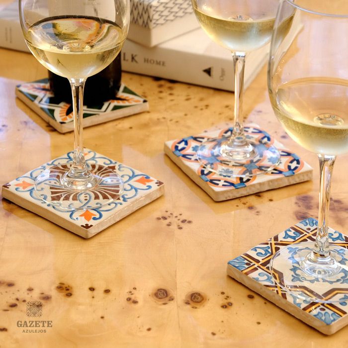 Hand painted ceramic coasters with Portuguese patterns 3