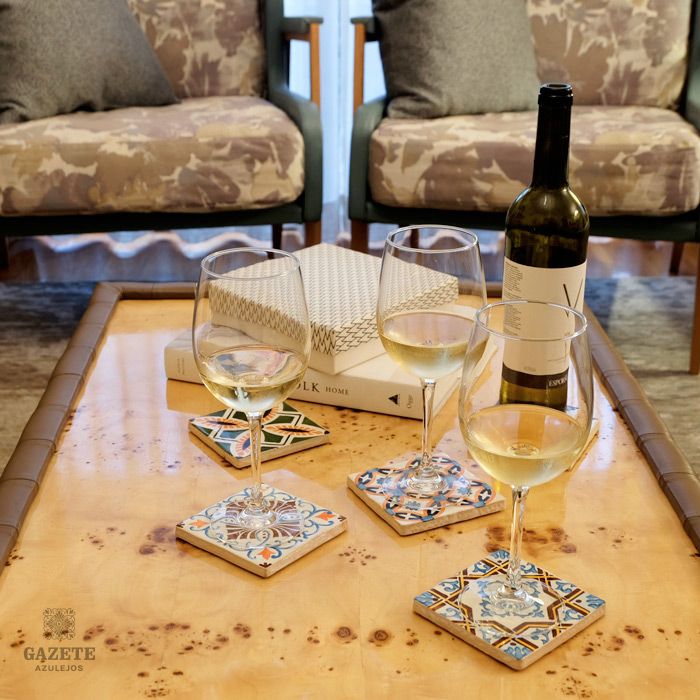 Hand painted ceramic coasters with Portuguese patterns 4