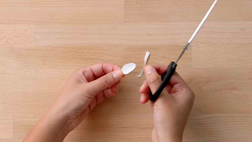 Tutorial Papercraft: cómo hacer pétalos de papel 5