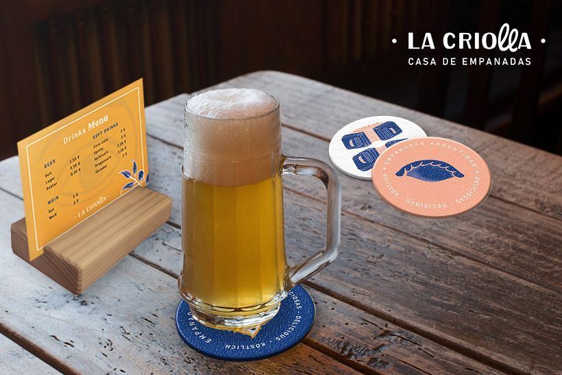 La criolla: Casa de empanadas - Design gráfico