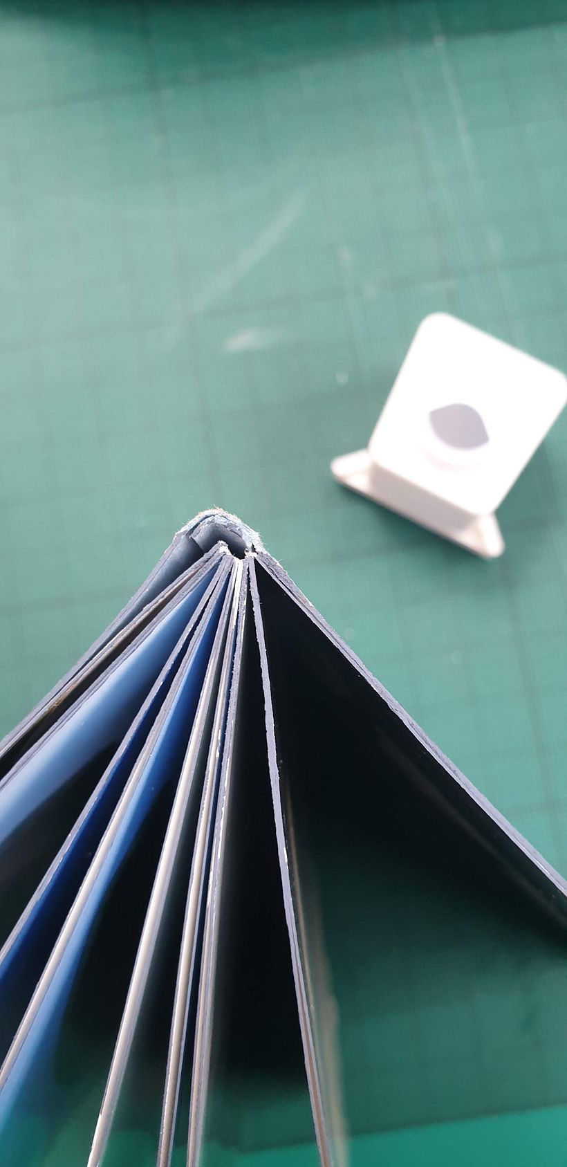 A handful of Angels - Handmade Binding without Stitches course 0