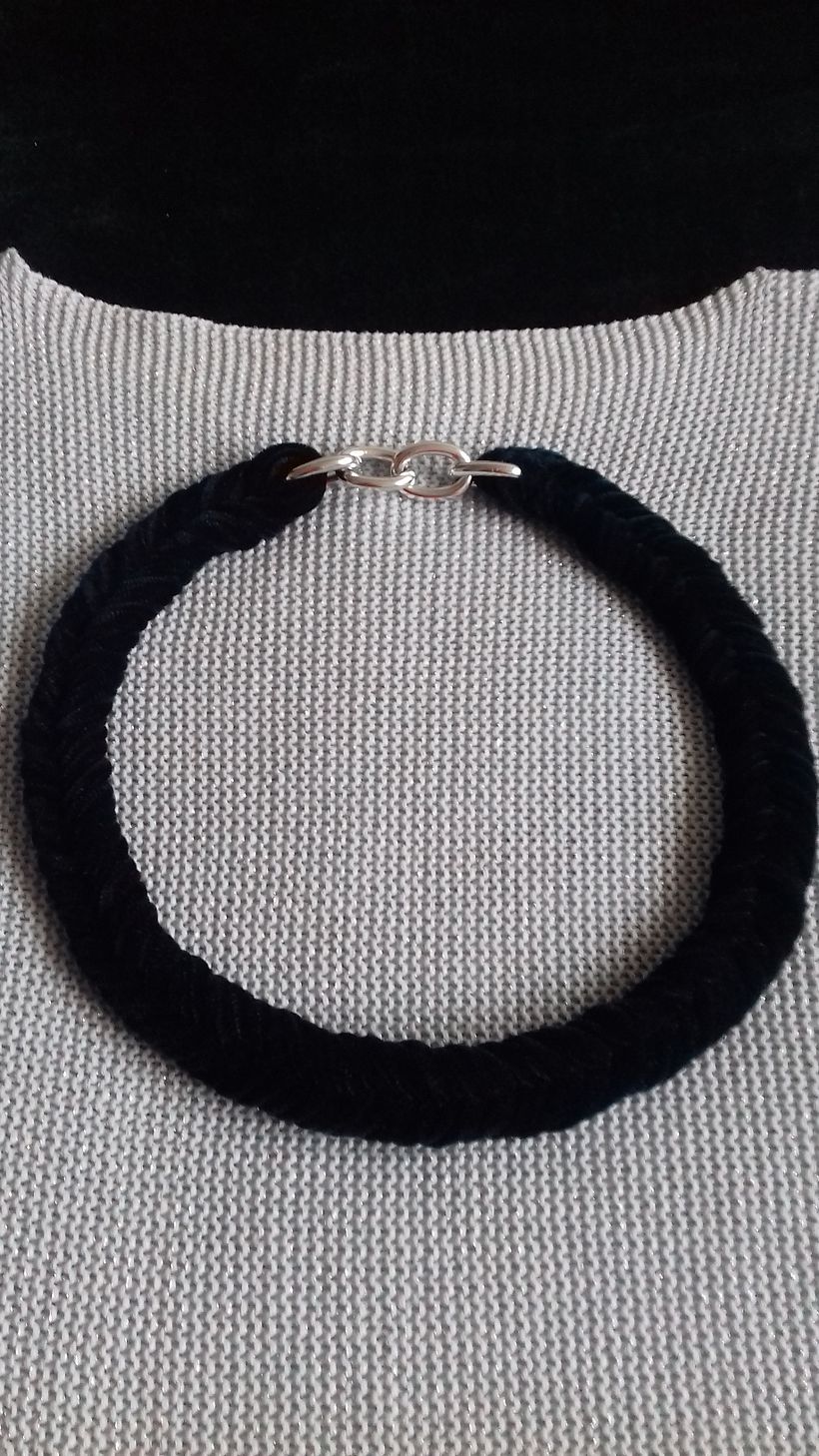 green velvet neckless 0