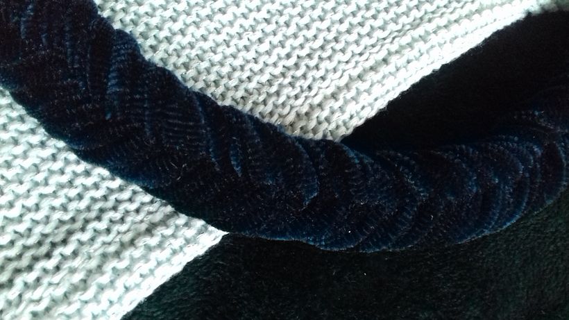 green velvet neckless 1