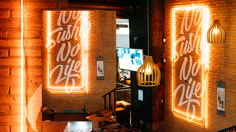 Lettering murals for Sushi Central 8