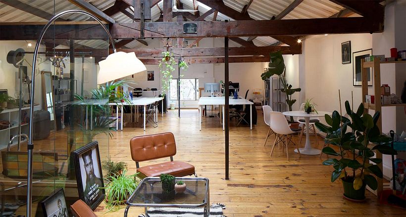 Alquilamos mesa en estudio compartido en Barcelona - Gràcia 1