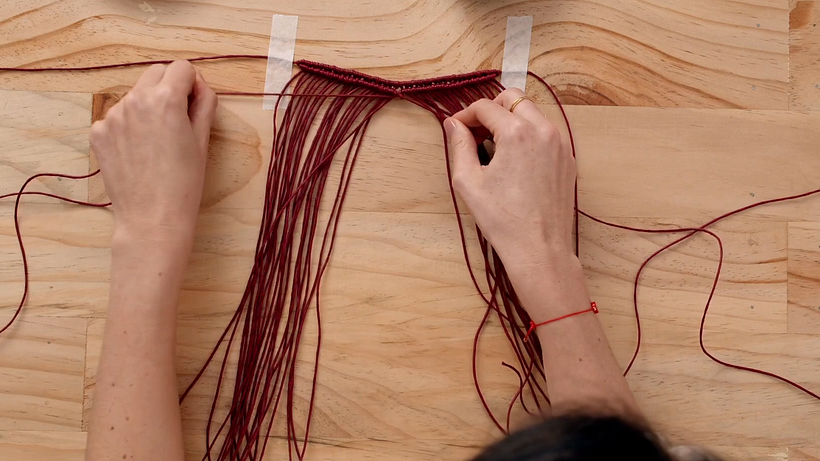 Macramé Tutorial: Create Your Step-by-Step Necklace 8