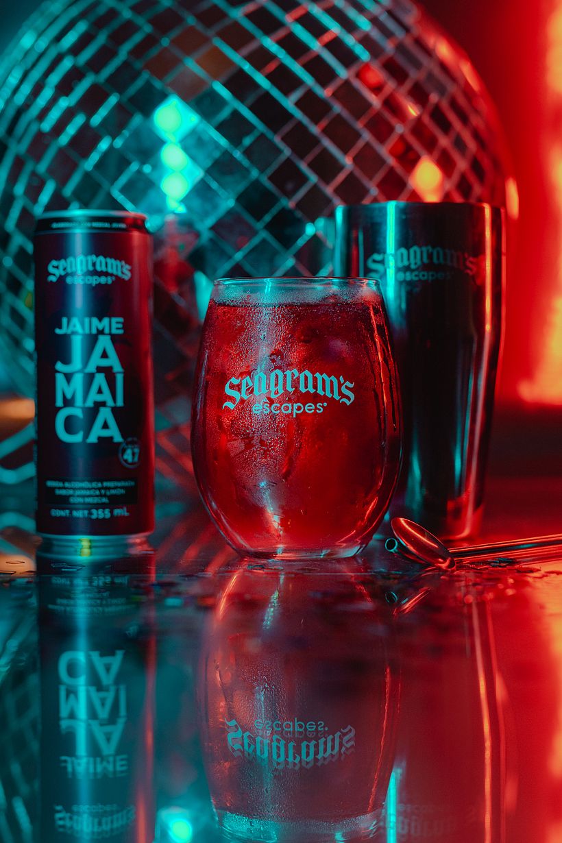 Campaña para Instagram de Seagrams Escapes. 5