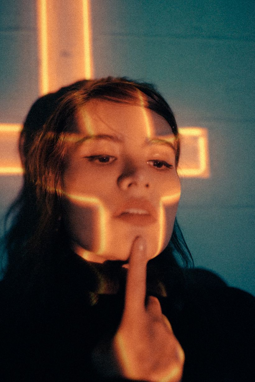 Retratos con proyector como recurso de iluminación. 11