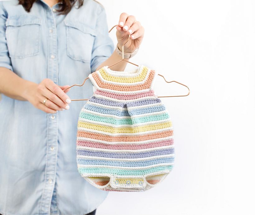 Pelele Arcoíris - Vesión dos agujas y versión crochet 5