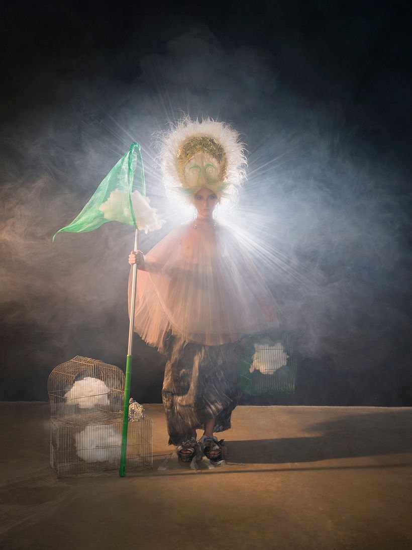 L'Officiel Singapore: Transmogrification Of Dreams 4