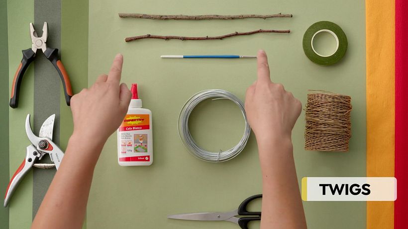 Materiales básicos para crear flores de papel 12