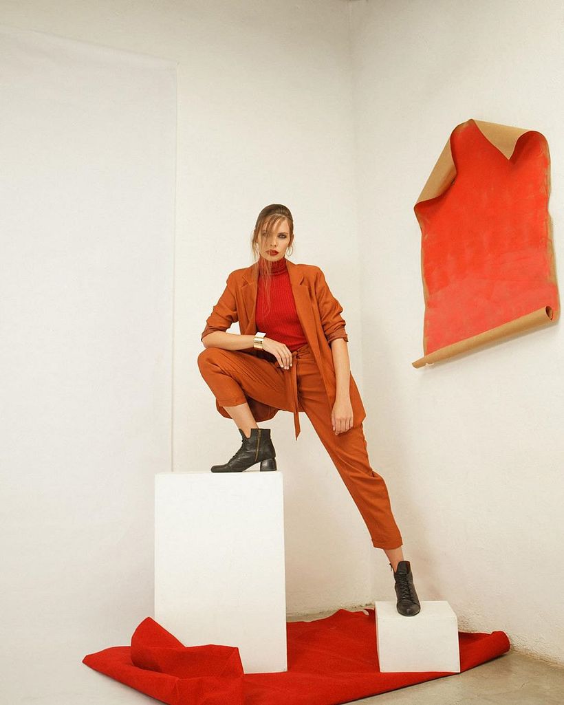 PISCIS editorial para XMAG @cindyberardo @levels_models @rominasiri @ekimakeup @_patriciotrangoni @oy.makers @onirika__ @photo_studio_rental_a Ph: @marianobazanph 0