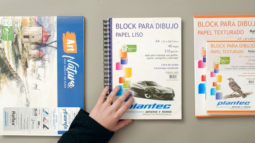 Materiales esenciales para crear ilustraciones manga con marcadores 3
