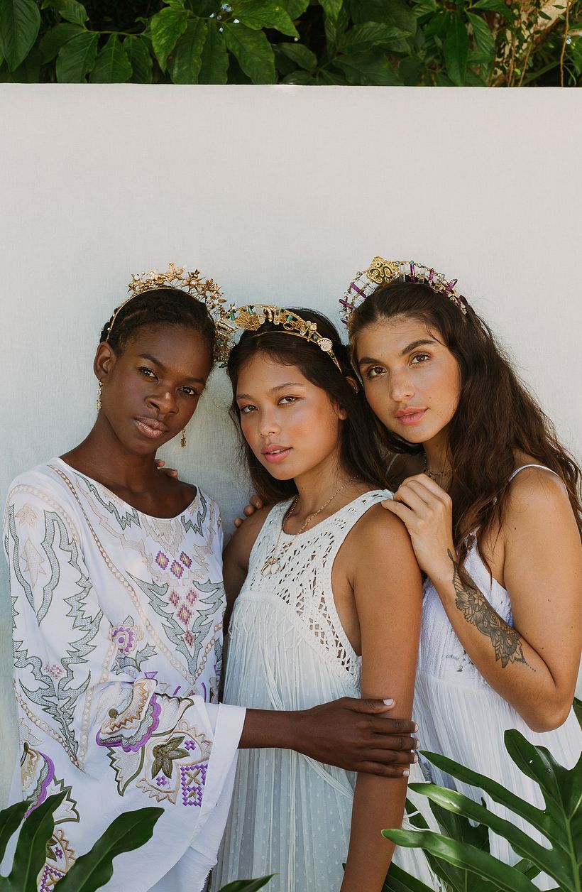 Coleções de Festa e Noivas -1