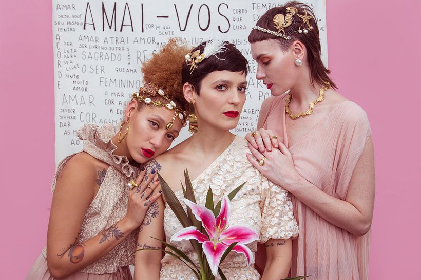 Coleções de Festa e Noivas 18