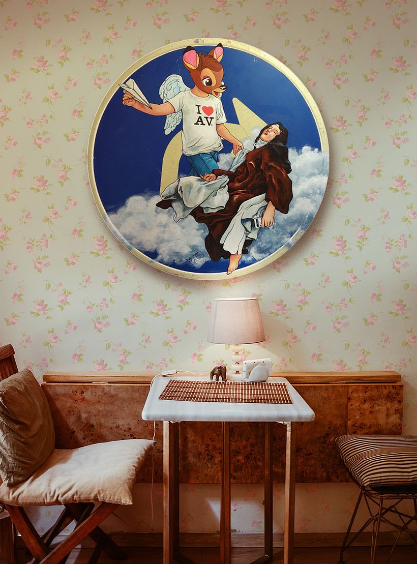 "Éxtasis" sobre señal de tráfico.