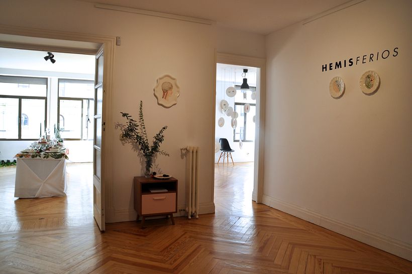 Hemisferios - Exposición Showroom Beluga  6