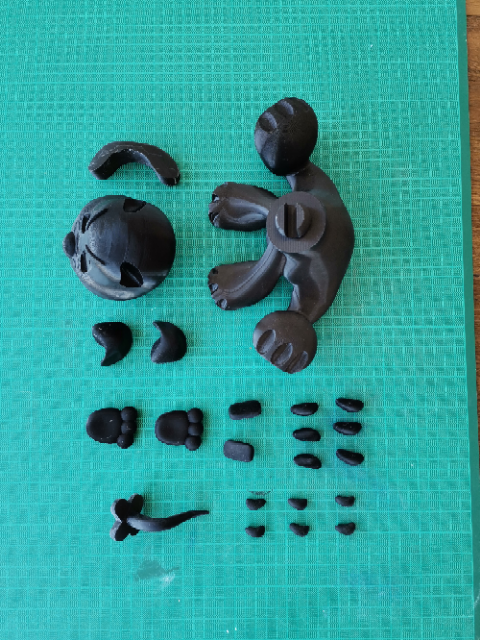 Mi Proyecto del curso: Creación de mi Art Toy el "Perro Washon Tito" 4