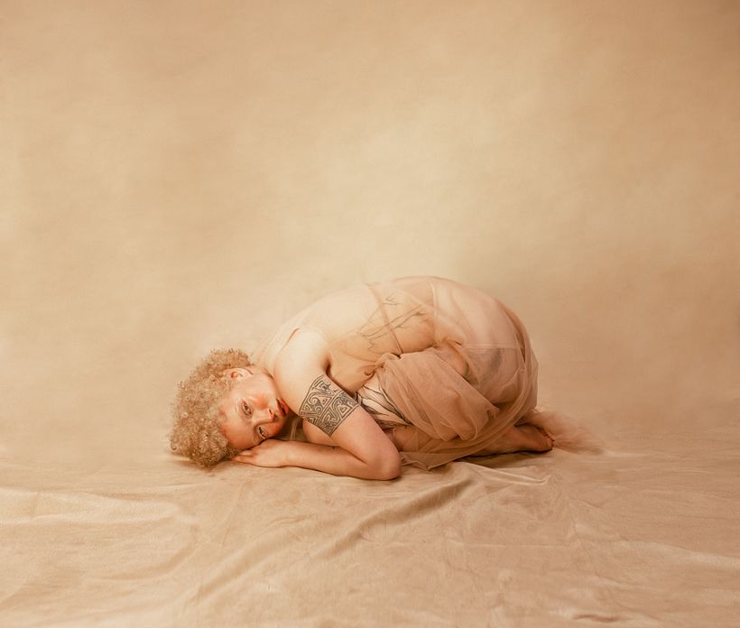 Mi Proyecto del curso: Retrato fotográfico editorial: luz y creatividad 0