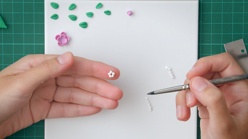 Tutorial Joalheria: como modelar uma flor com polymer clay 18